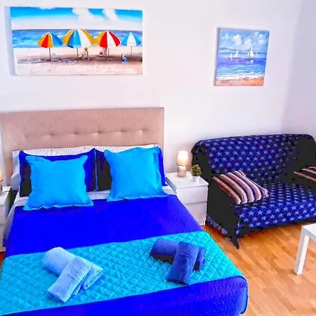 Costa Adeje, New&wonderful Studio *