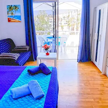 Costa Adeje, New&wonderful Studio *
